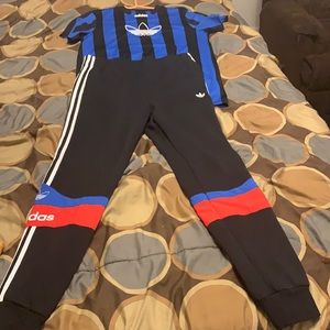 Adidas shirt comes with adidas pants